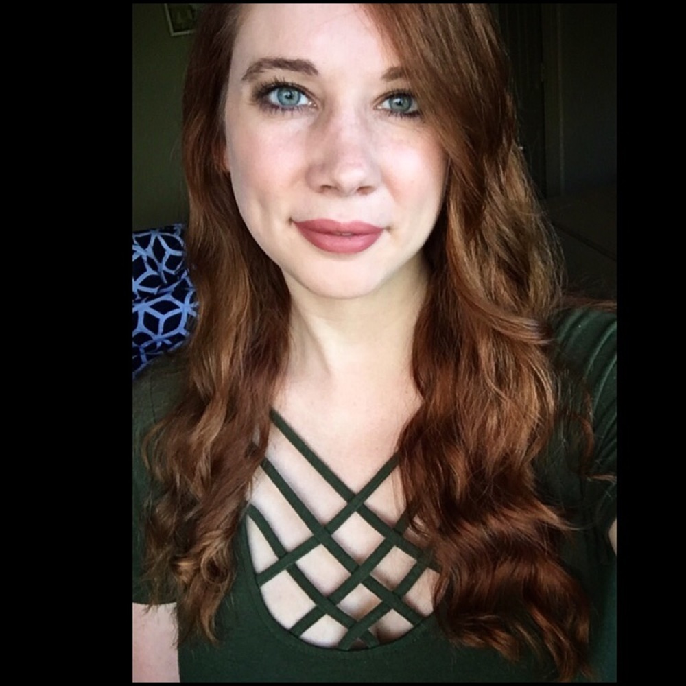 Meet your Posher, Jillian